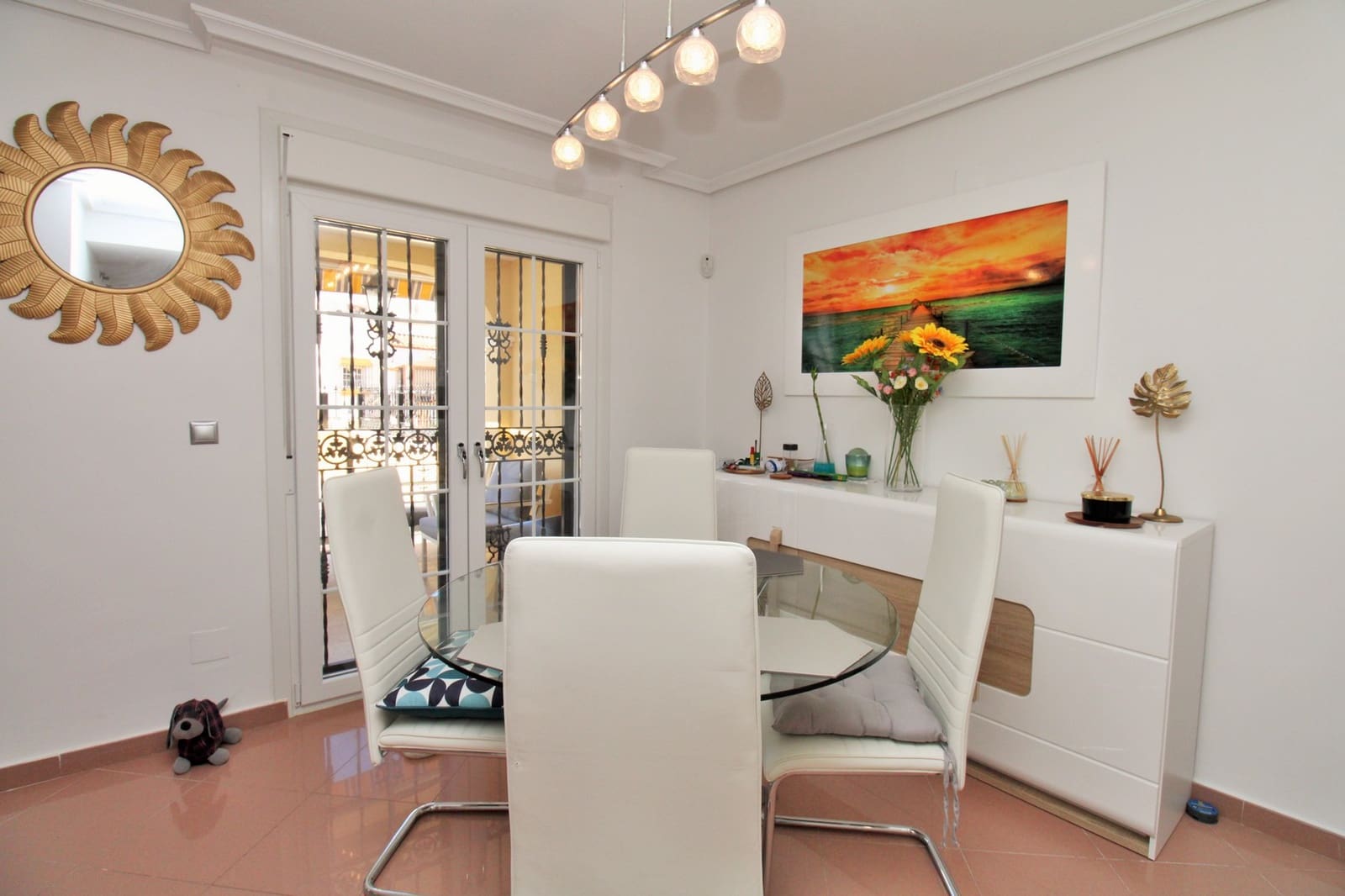 3 quarto Moradia para venda em Villamartin com piscina - 375 000 € (Ref: 9463728)