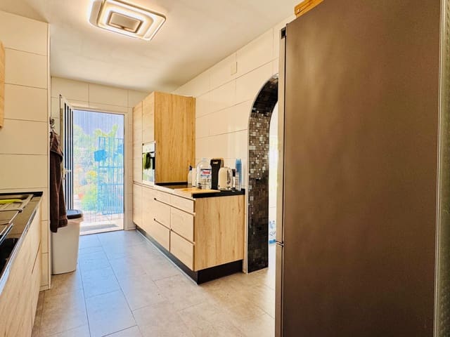 4 makuuhuone Huvila myytävänä paikassa Aspe mukana uima-altaan - 395 000 € (Ref: 9463731)