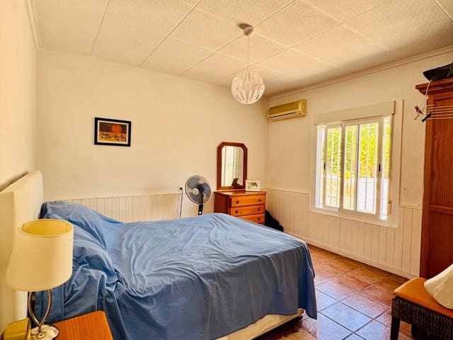 4 makuuhuone Huvila myytävänä paikassa Aspe mukana uima-altaan - 395 000 € (Ref: 9463731)