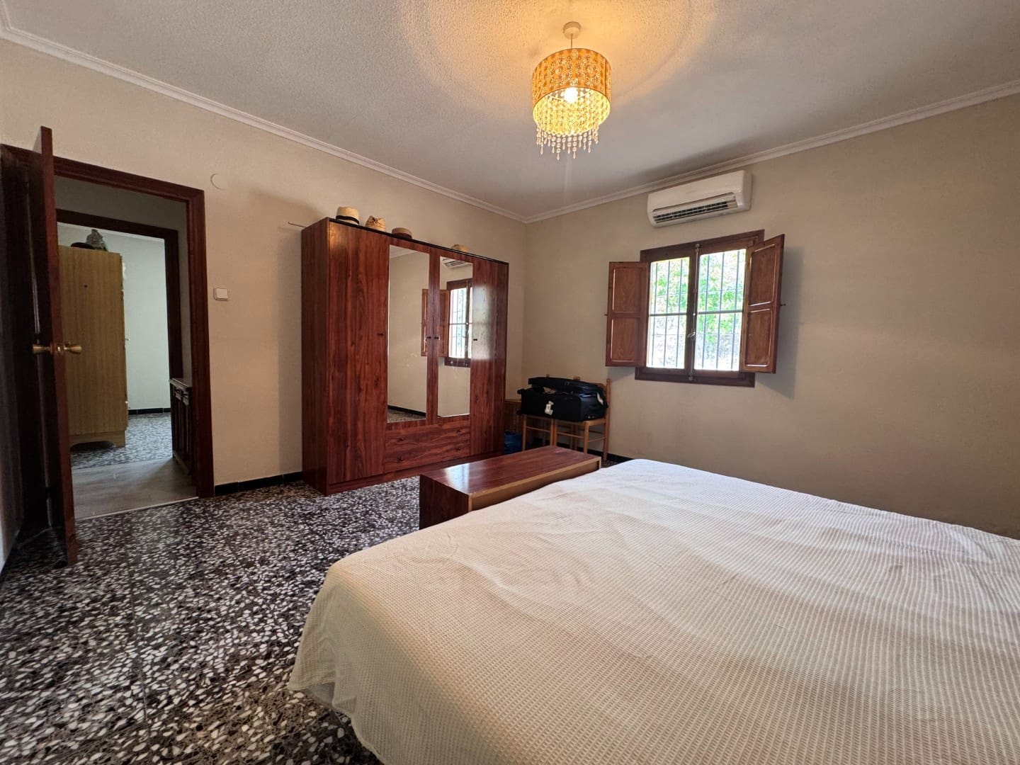 3 sypialnia Willa na sprzedaż w Monovar / Monover z basenem garażem - 259 995 € (Ref: 9463732)