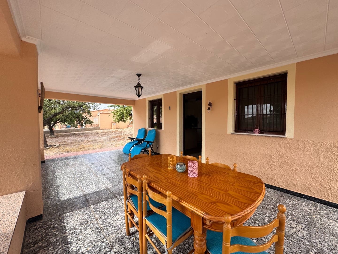 3 sypialnia Willa na sprzedaż w Monovar / Monover z basenem garażem - 259 995 € (Ref: 9463732)