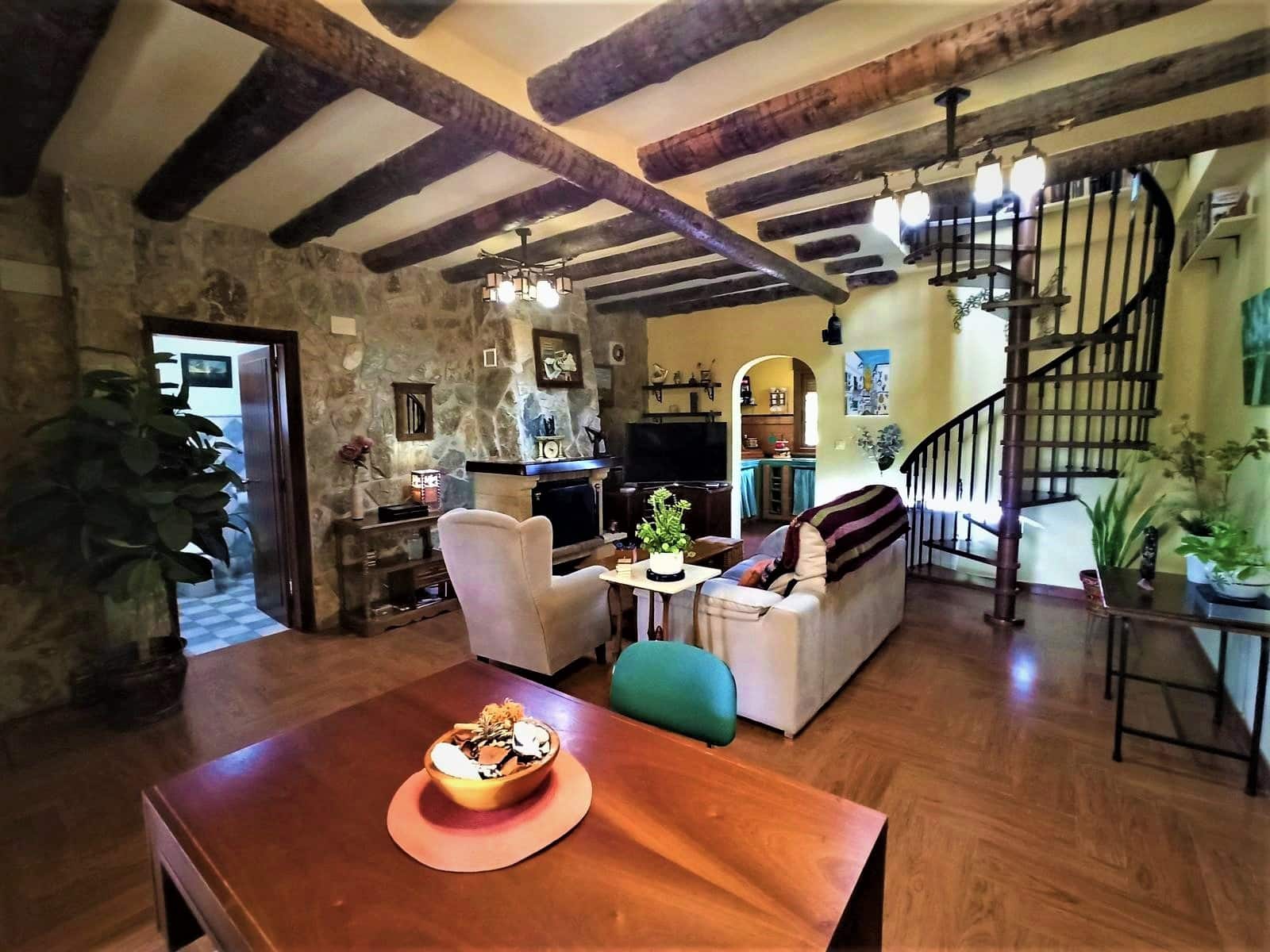 3 bedroom Finca/Country House for sale in Novelda - € 269,995 (Ref: 9463733)