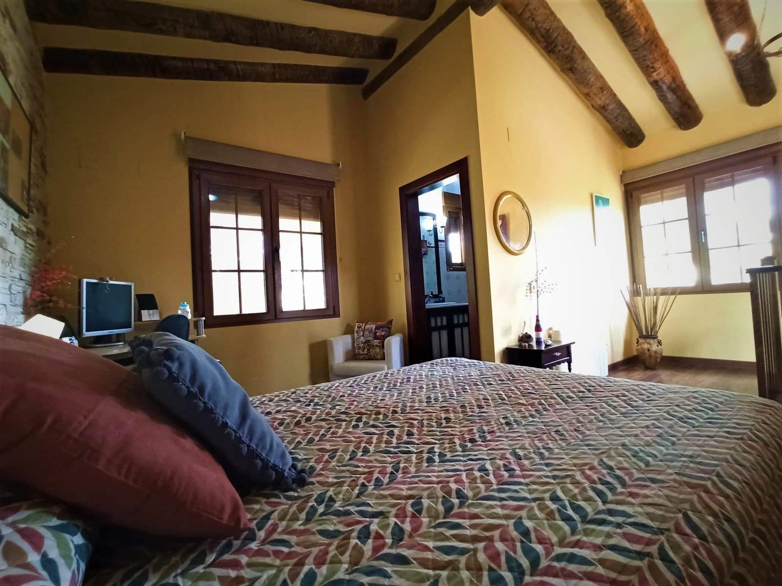 3 bedroom Finca/Country House for sale in Novelda - € 269,995 (Ref: 9463733)