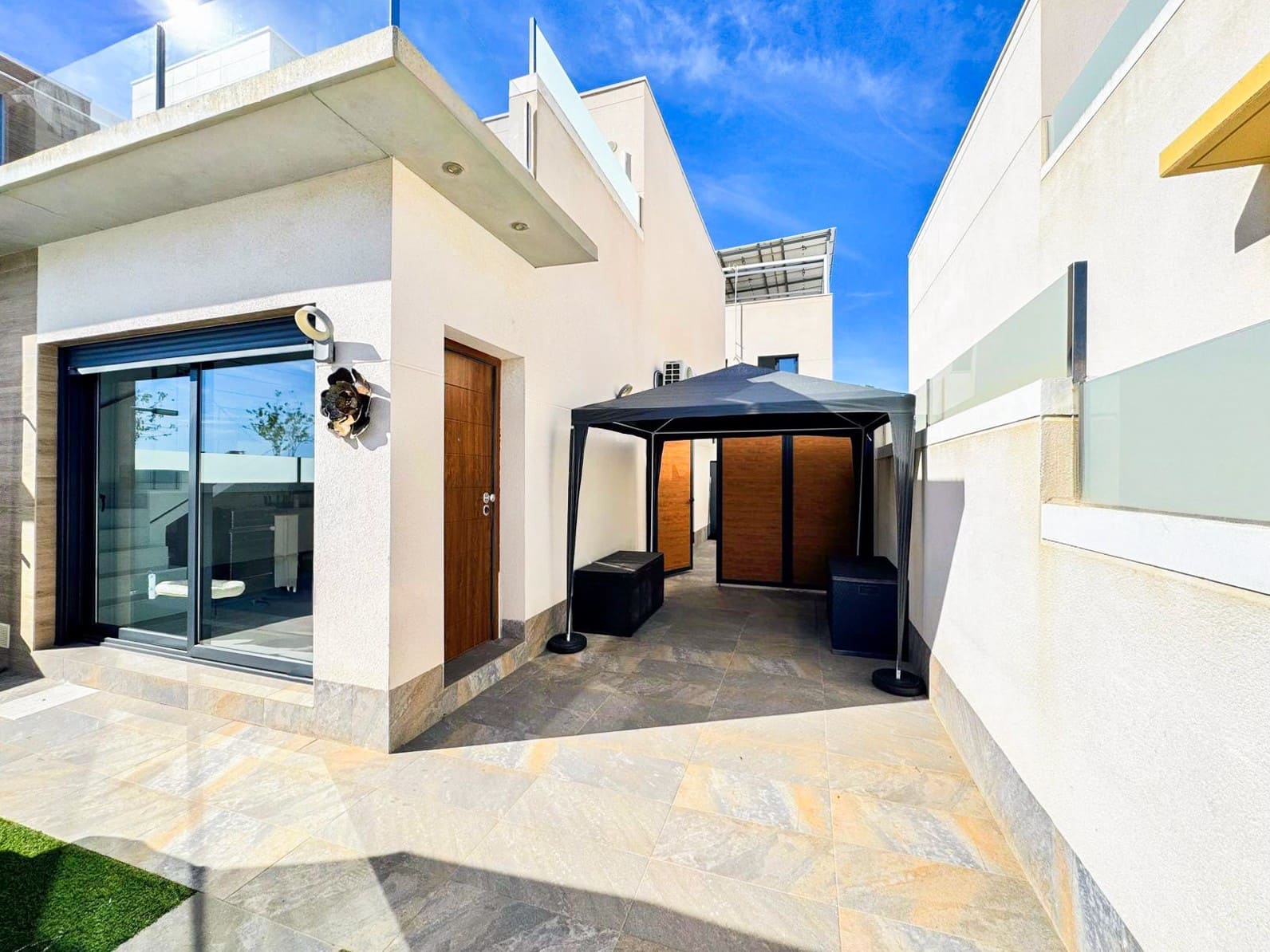 3 soverom Hus til salgs i Pilar de la Horadada med svømmebasseng garasje - € 395 000 (Ref: 9463735)