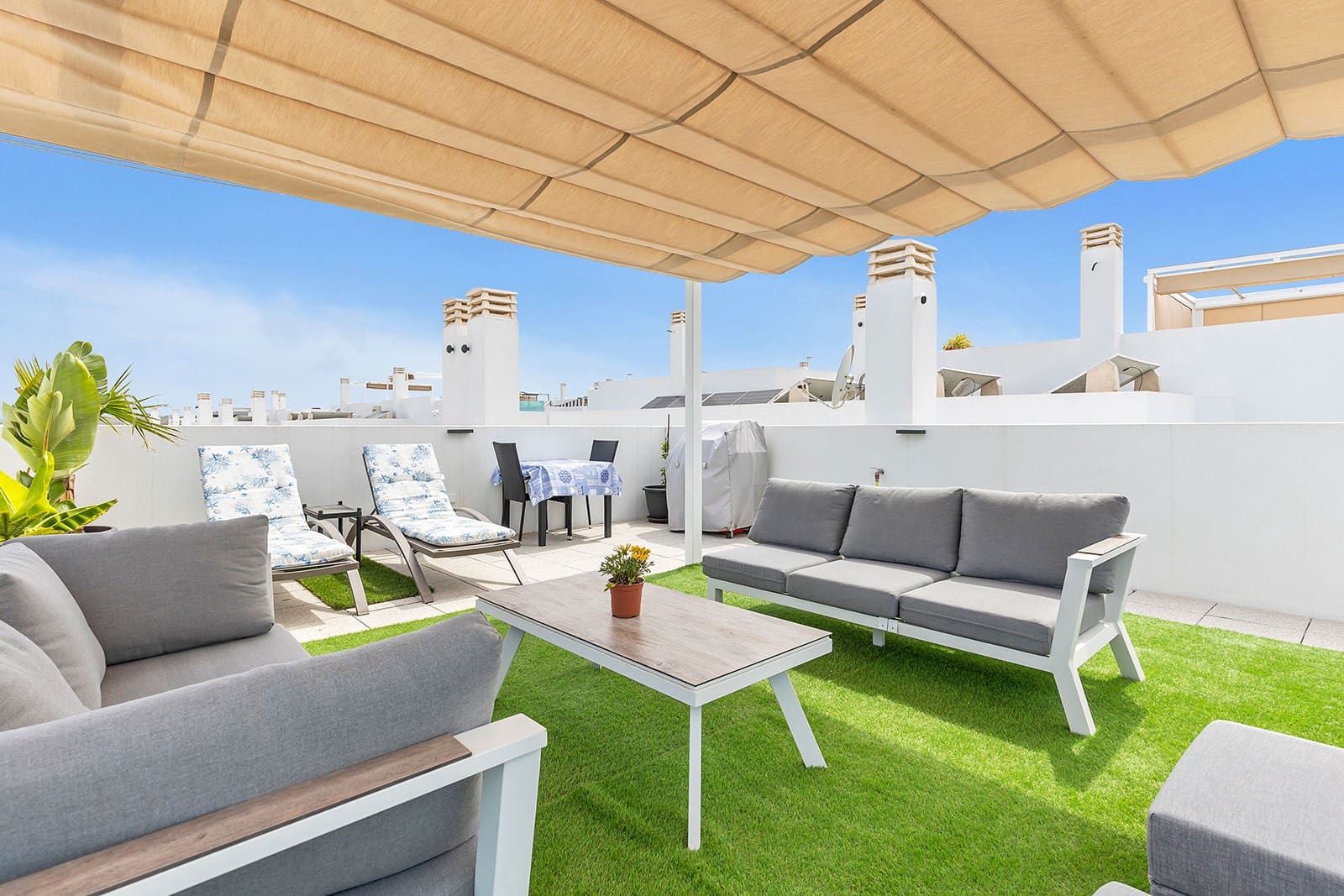 2 chambre Villa/Maison à vendre à Vistabella avec piscine garage - 349 000 € (Ref: 9463737)