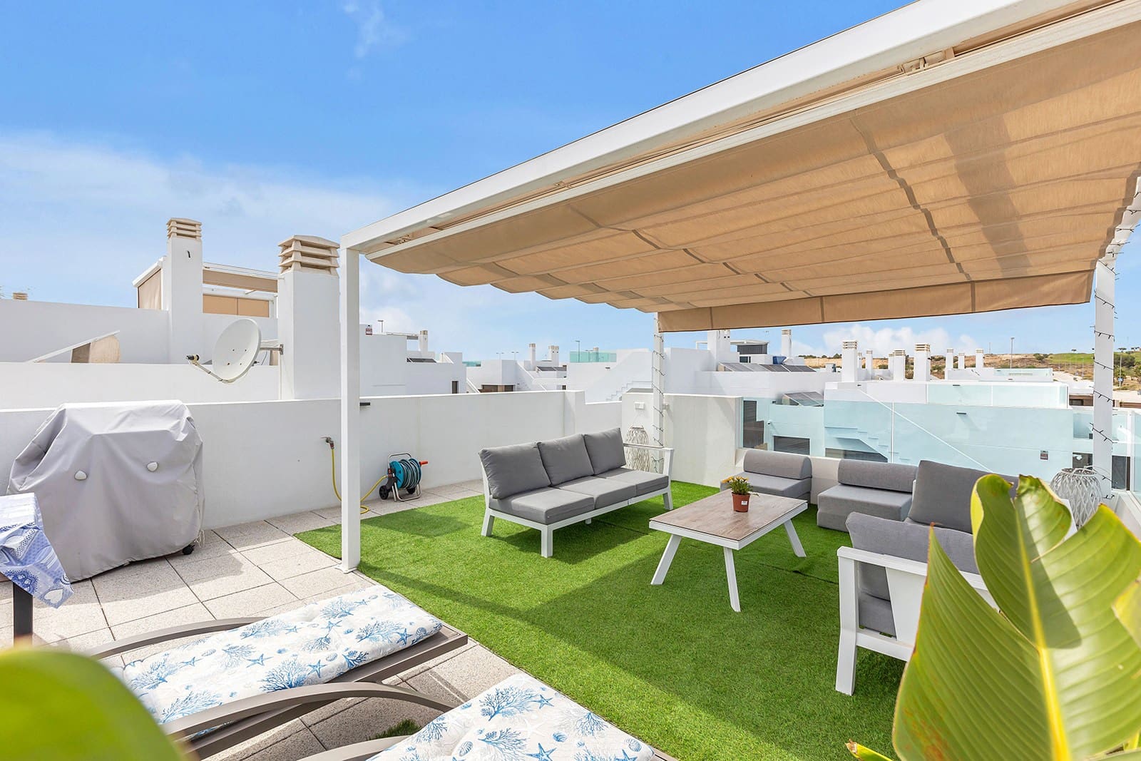 2 chambre Villa/Maison à vendre à Vistabella avec piscine garage - 349 000 € (Ref: 9463737)