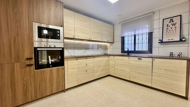 3 bedroom Townhouse for sale in San Miguel de Salinas with pool garage - € 229,000 (Ref: 9463739)