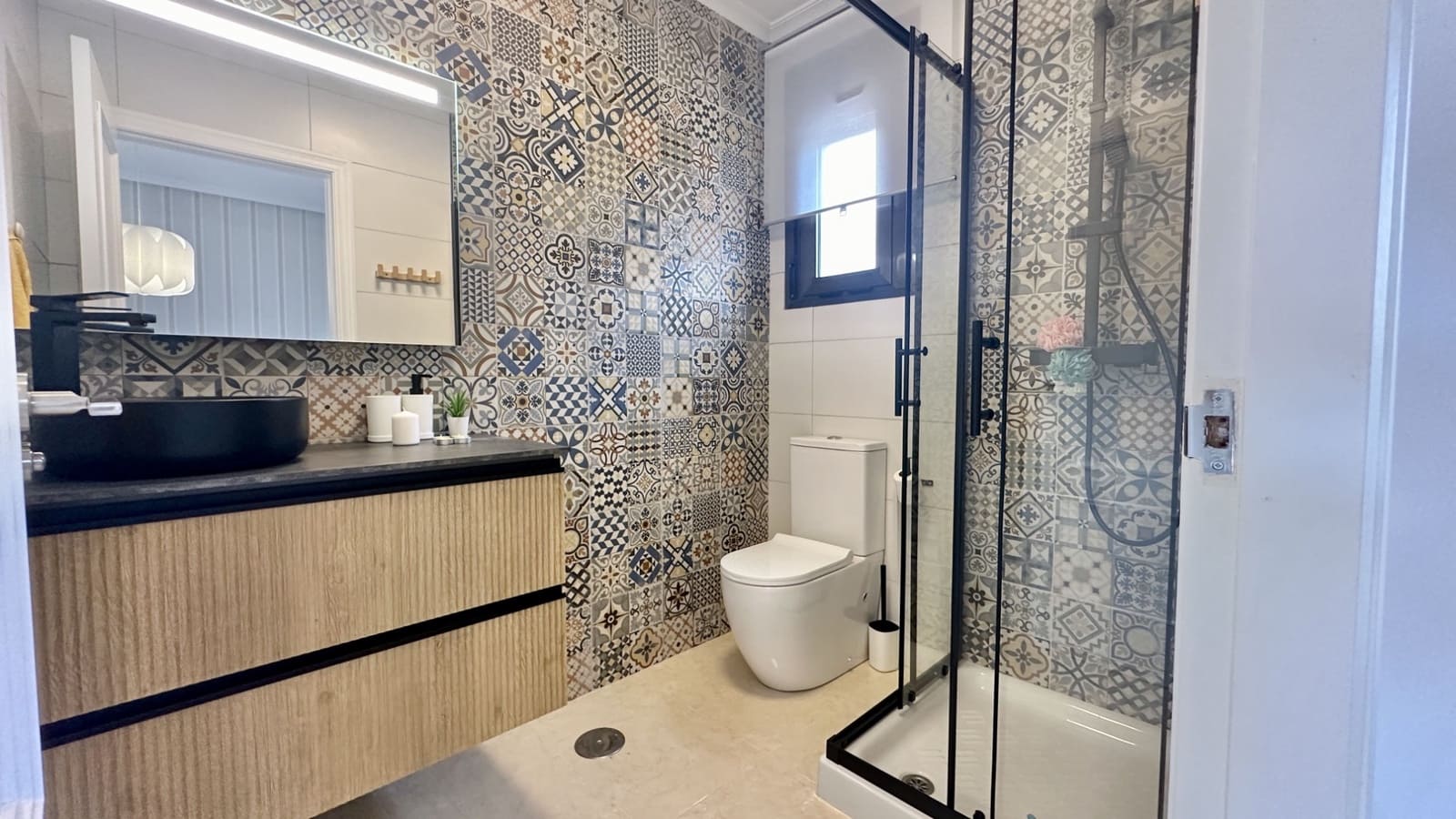 3 makuuhuone Omakotitalo myytävänä paikassa San Miguel de Salinas mukana uima-altaan 
autotalli - 229 000 € (Ref: 9463739)