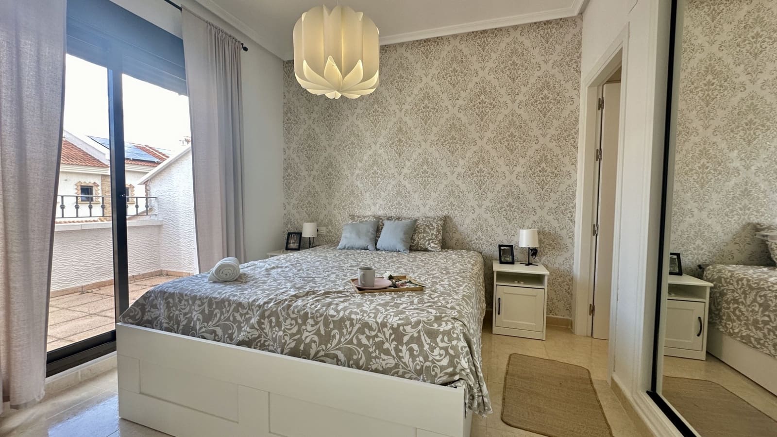 3 makuuhuone Omakotitalo myytävänä paikassa San Miguel de Salinas mukana uima-altaan 
autotalli - 229 000 € (Ref: 9463739)