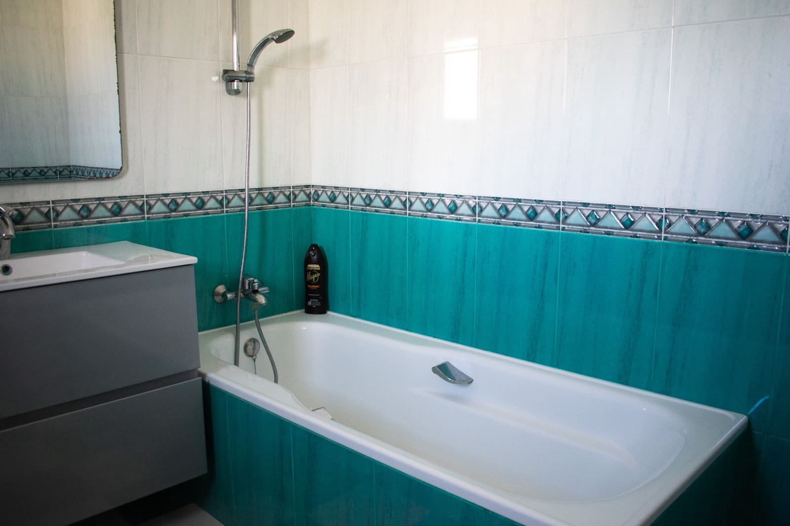 6 bedroom Villa for sale in La Manga del Mar Menor - € 1,100,000 (Ref: 9463743)