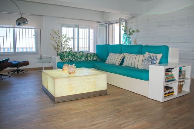 6 bedroom Villa for sale in La Manga del Mar Menor - € 1,100,000 (Ref: 9463743)