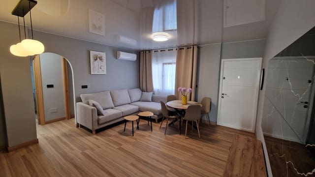 3 chambre Maison de Ville à vendre à Villamartin, Orihuela avec piscine garage - 191 000 € (Ref: 9463748)