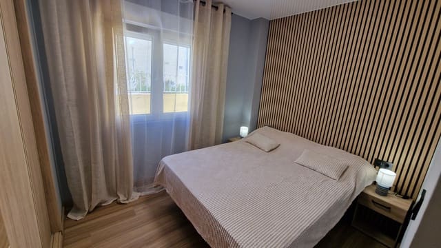 3 chambre Maison de Ville à vendre à Villamartin, Orihuela avec piscine garage - 191 000 € (Ref: 9463748)