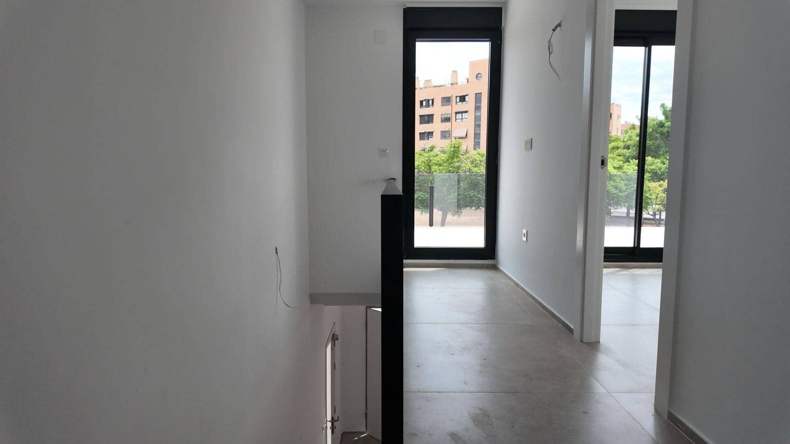 3 bedroom Villa for sale in Alicante / Alacant city with garage - € 449,000 (Ref: 9463749)