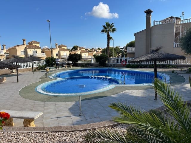 3 sovrum Villa till salu i Villamartin, Orihuela med pool garage - 259 000 € (Ref: 9463754)