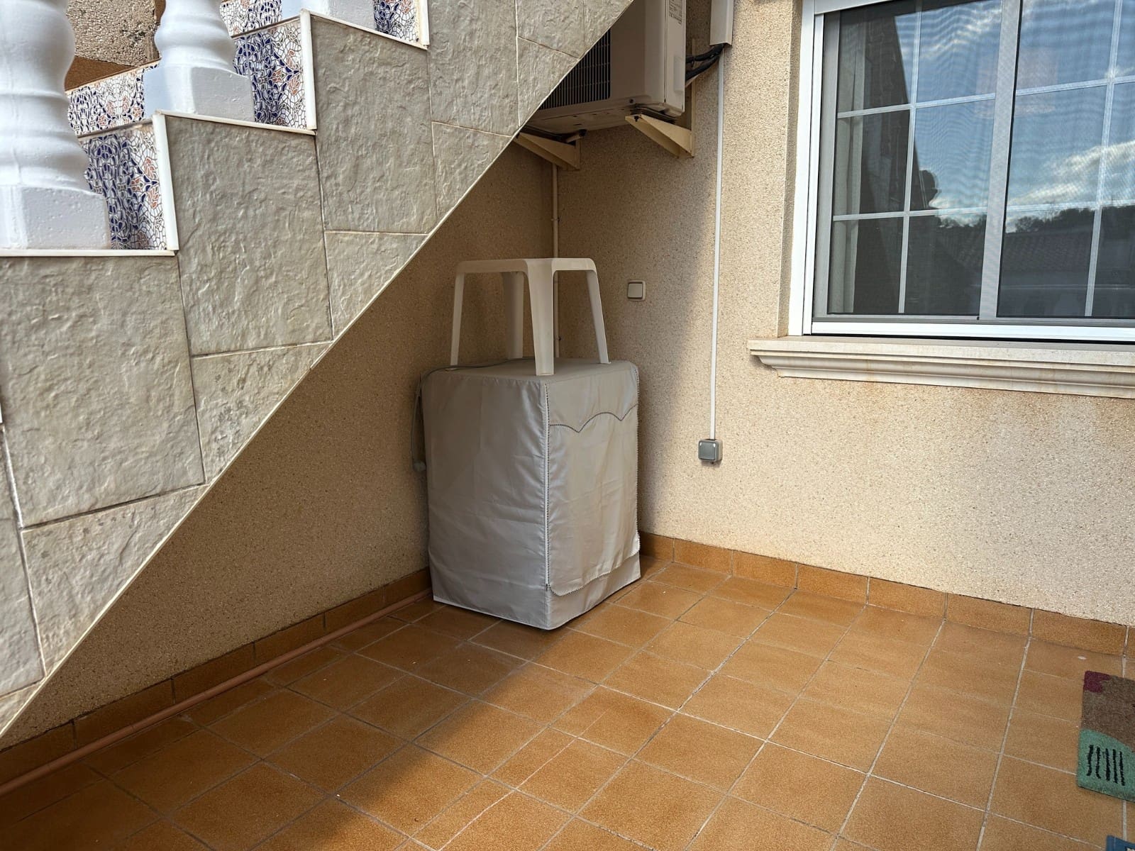 3 bedroom Villa for sale in Villamartin with pool garage - € 259,000 (Ref: 9463754)