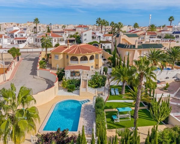 5 camera da letto Villa in vendita in Ciudad Quesada, Rojales con piscina garage - 795.000 € (Rif: 9463756)