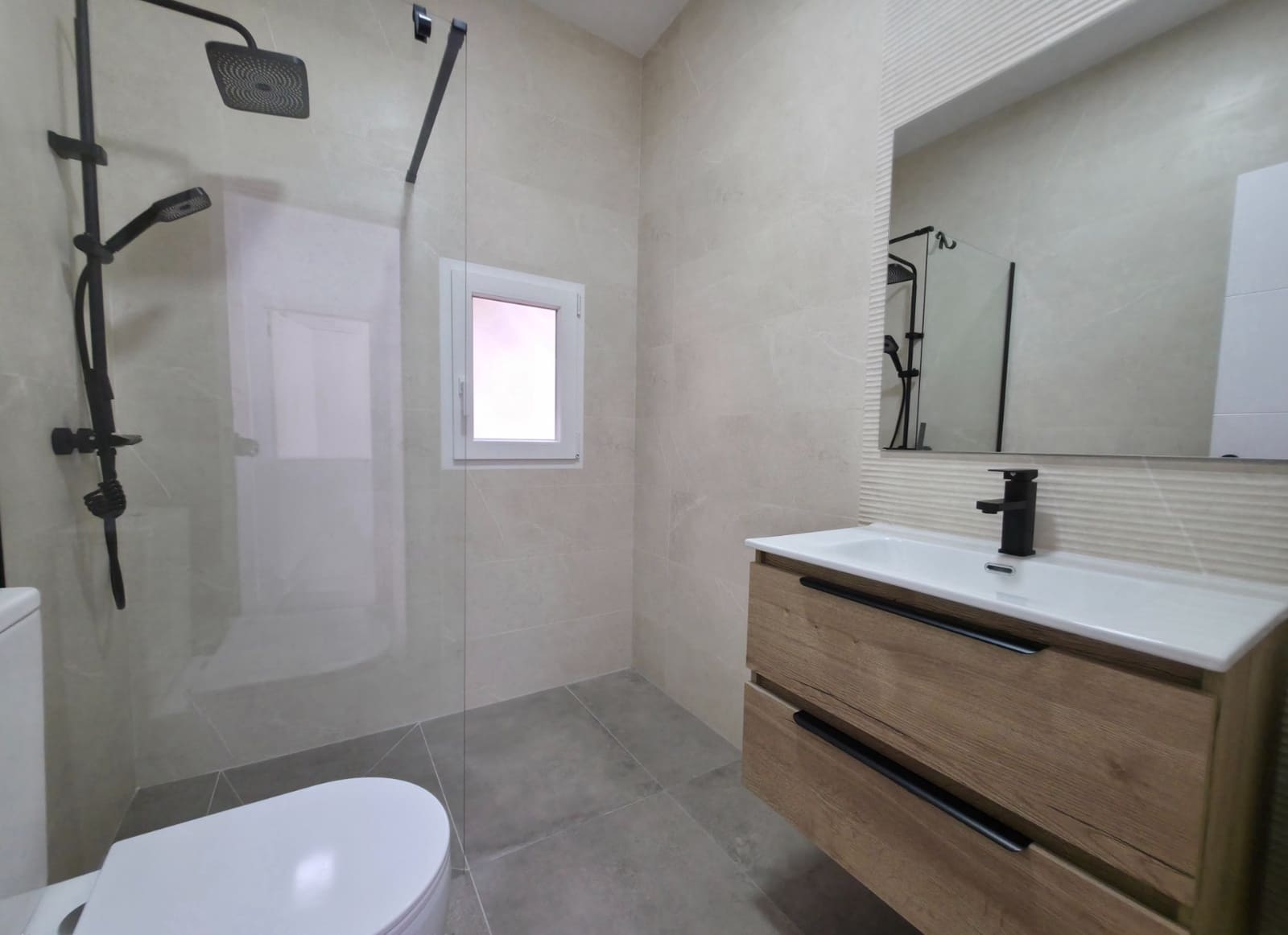 Chalet de 3 habitaciones en Ciudad Quesada en venta con piscina - 515.000 € (Ref: 9463757)