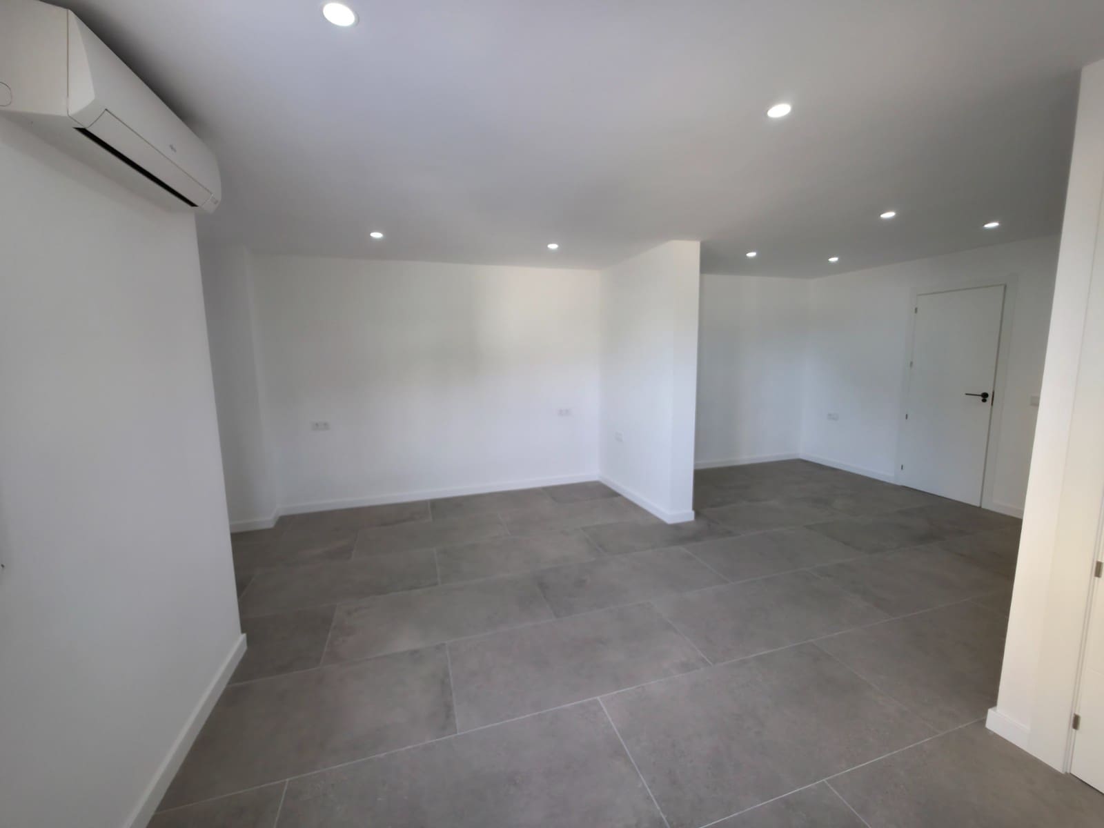 Chalet de 3 habitaciones en Ciudad Quesada en venta con piscina - 515.000 € (Ref: 9463757)