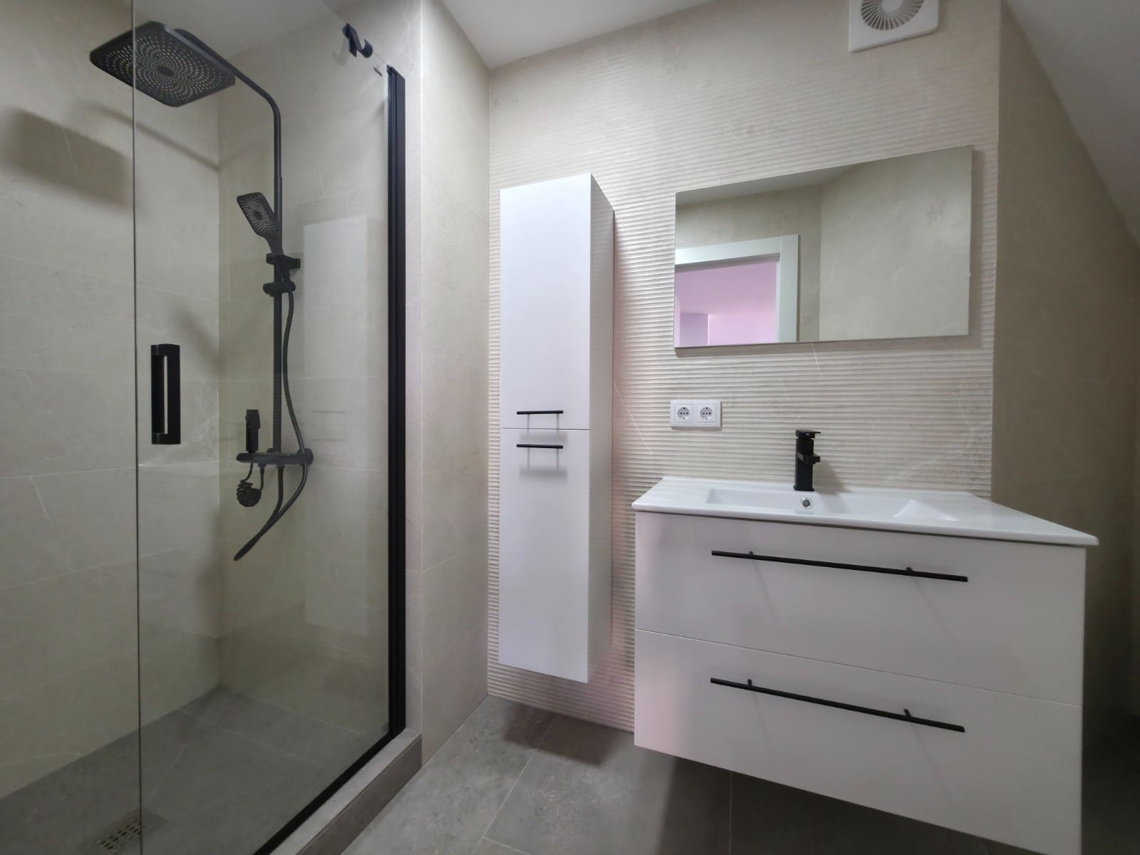 Chalet de 3 habitaciones en Ciudad Quesada en venta con piscina - 515.000 € (Ref: 9463757)