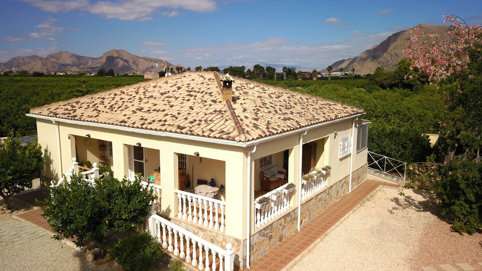 3 bedroom Finca/Country House for sale in La Campaneta with pool garage - € 375,000 (Ref: 9463760)