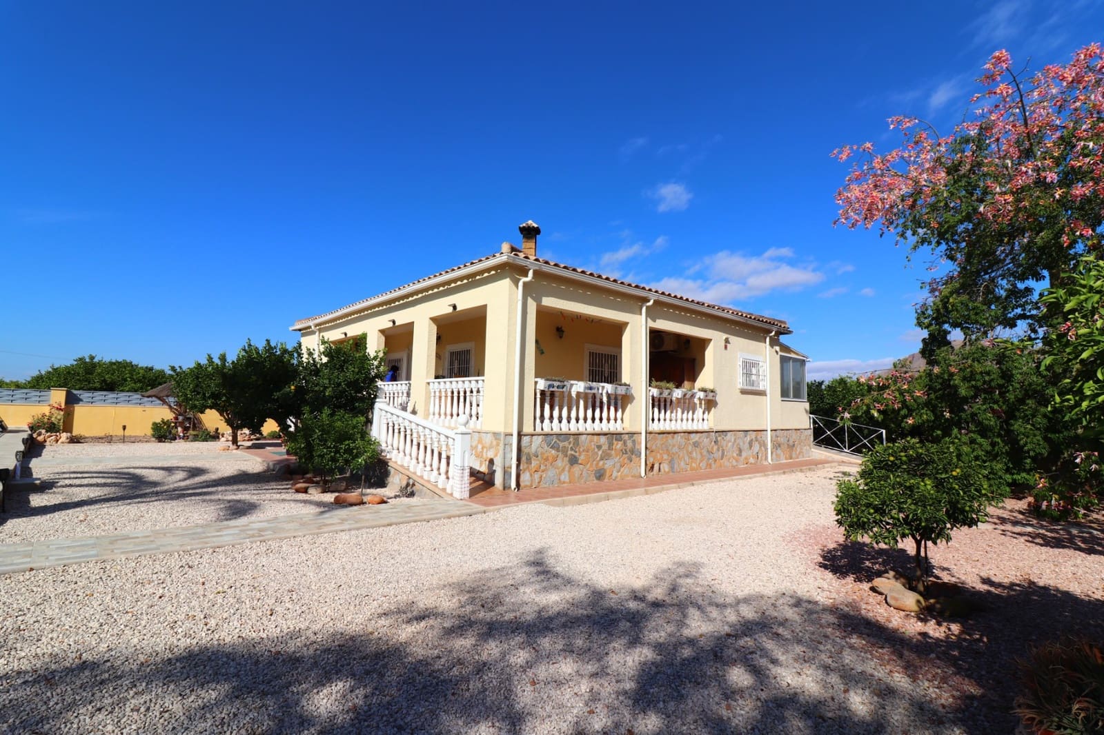 3 bedroom Finca/Country House for sale in La Campaneta with pool garage - € 375,000 (Ref: 9463760)