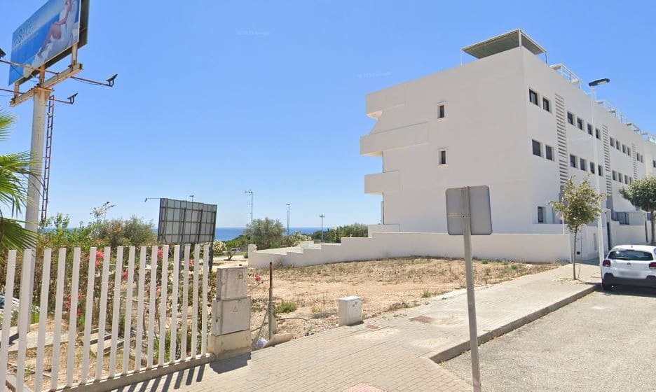 Tontti myytävänä paikassa Guardamar del Segura - 494 120 € (Ref: 9463763)