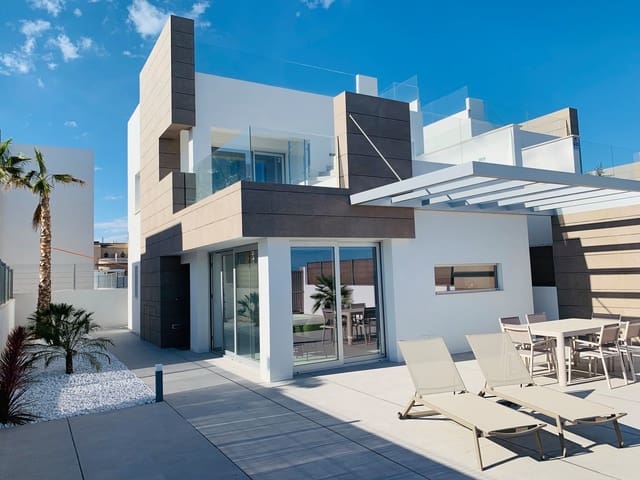 3 sovrum Villa till salu i El Raso, Guardamar del Segura med pool - 460 000 € (Ref: 9463768)