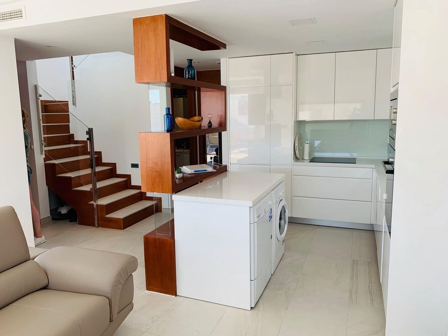 3 bedroom Villa for sale in El Raso with pool - € 460,000 (Ref: 9463768)