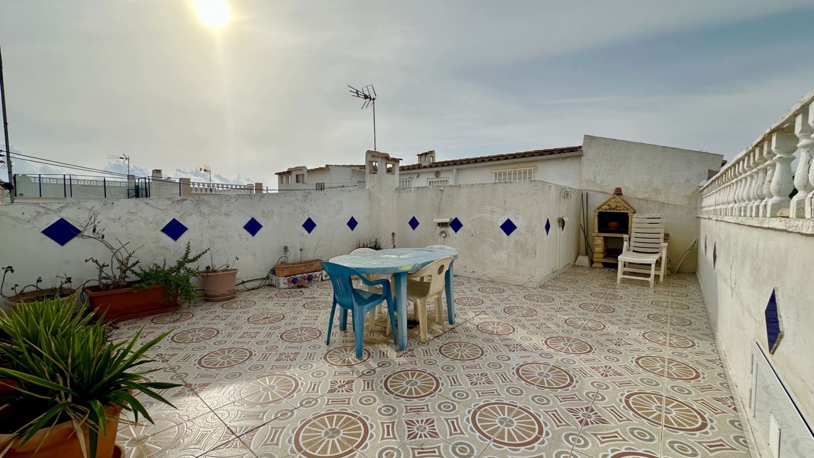 3 bedroom Townhouse for sale in Los Altos with pool garage - € 195,000 (Ref: 9463769)