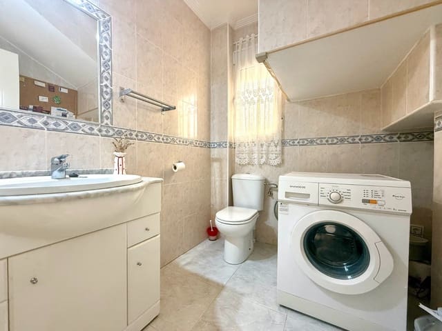 2 camera da letto Villa in vendita in Villamartin, Orihuela con piscina - 210.000 € (Rif: 9463772)