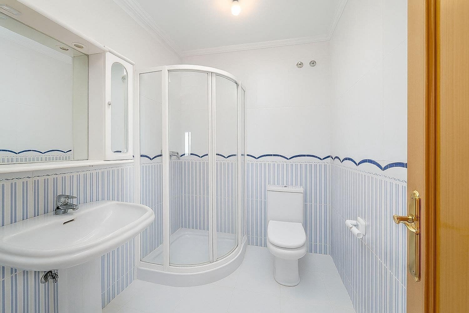 3 sypialnia Willa na sprzedaż w Denia z basenem garażem - 785 000 € (Ref: 9463775)