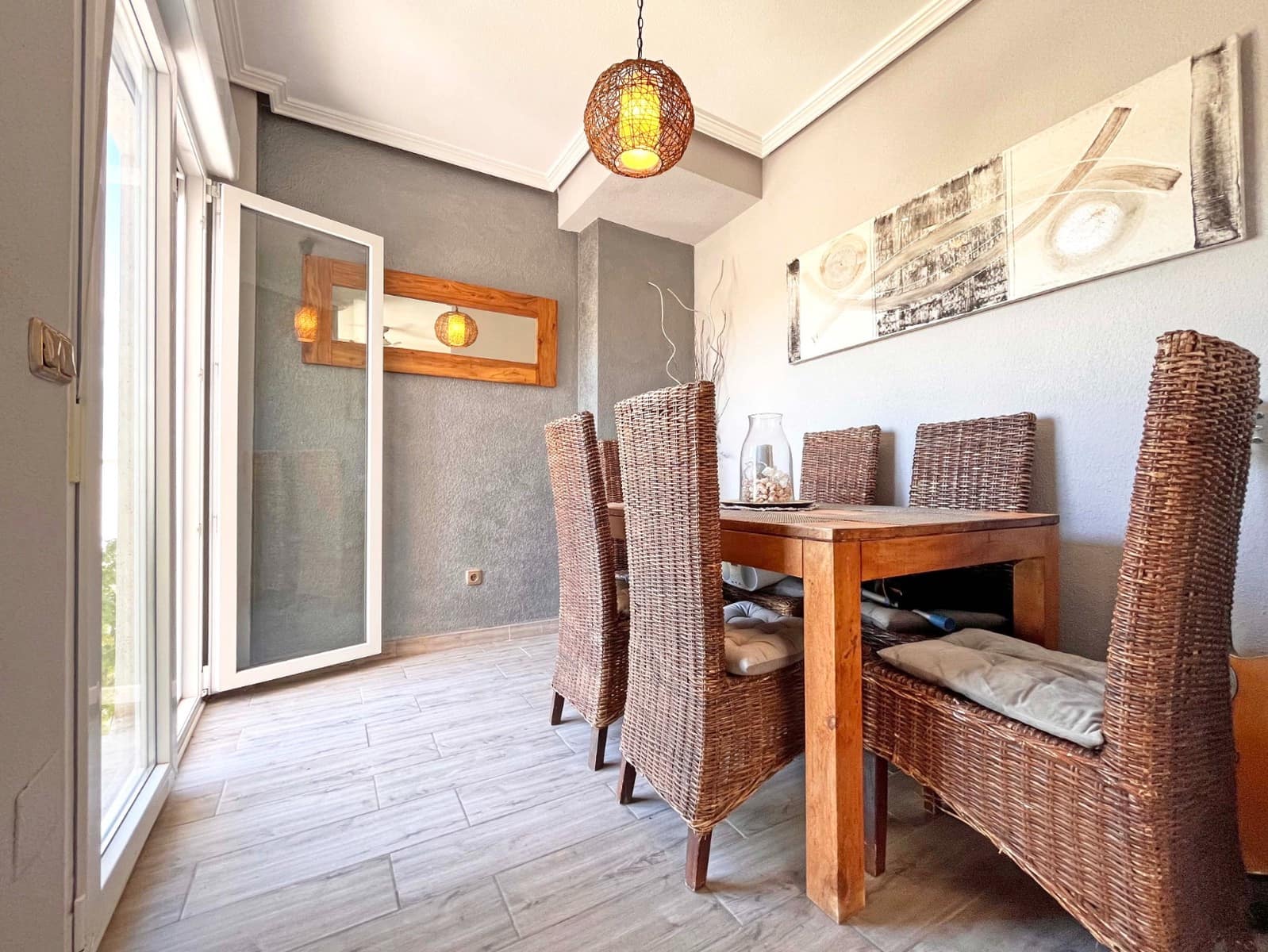 4 slaapkamer Villa te koop in La Zenia met zwembad - € 399.990 (Ref: 9463780)