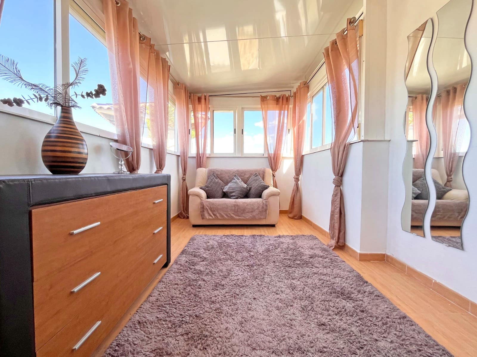 4 slaapkamer Villa te koop in La Zenia met zwembad - € 399.990 (Ref: 9463780)