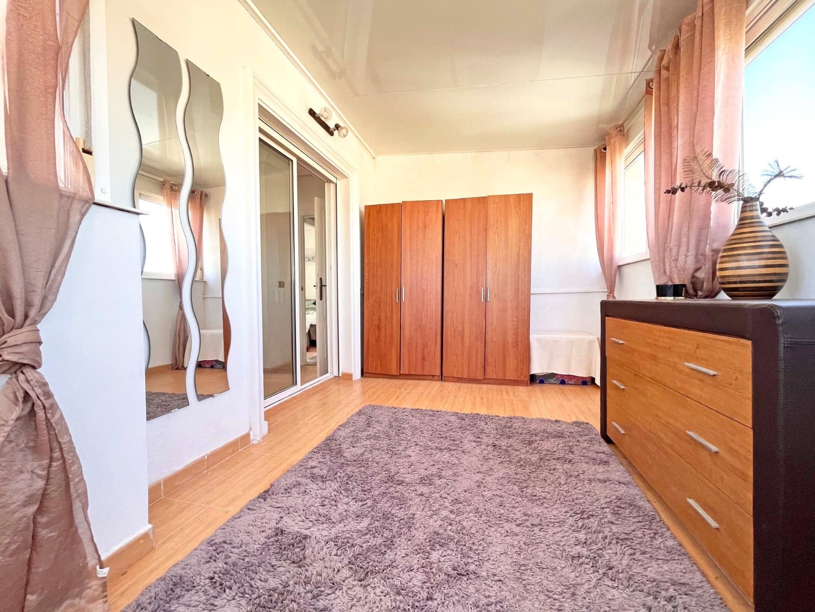 4 slaapkamer Villa te koop in La Zenia met zwembad - € 399.990 (Ref: 9463780)