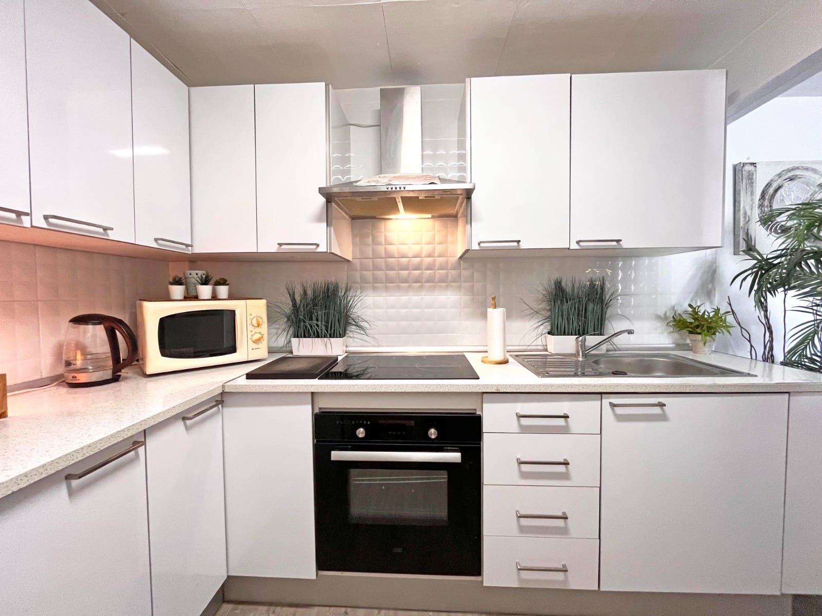 4 slaapkamer Villa te koop in La Zenia met zwembad - € 399.990 (Ref: 9463780)