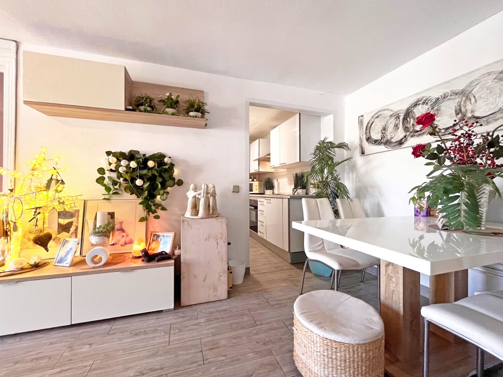 4 slaapkamer Villa te koop in La Zenia met zwembad - € 399.990 (Ref: 9463780)