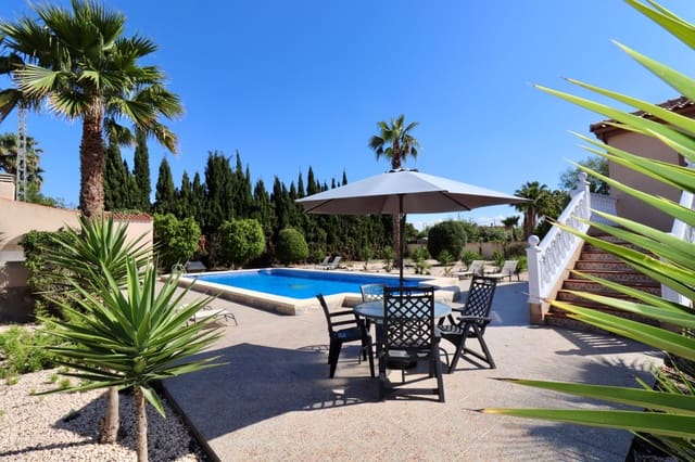 4 Zimmer Finca/Landgut zu verkaufen in Catral mit Pool Garage - 459.000 € (Ref: 9463781)