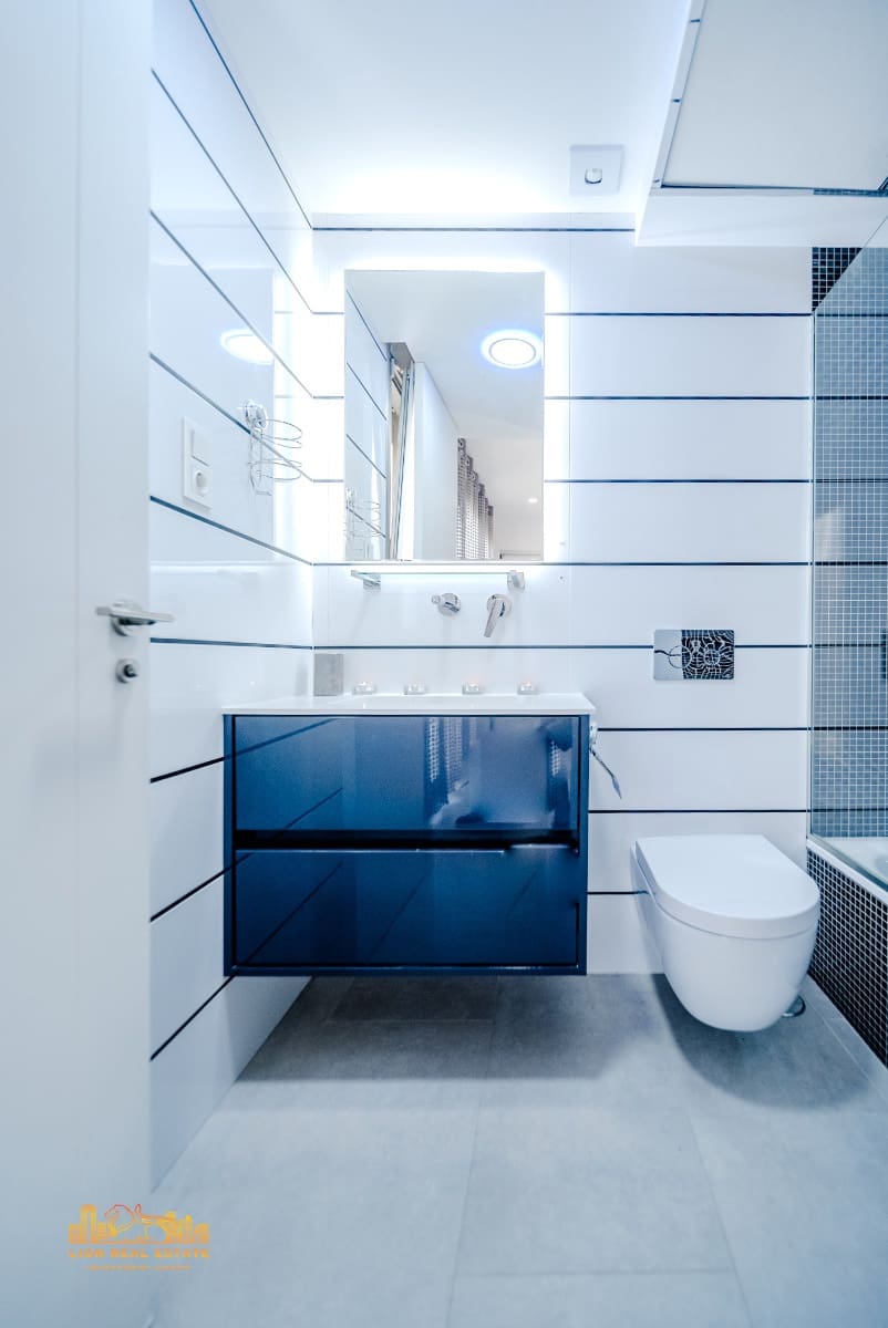 3 bedroom Villa for sale in Villamartin with pool garage - € 495,000 (Ref: 9463783)