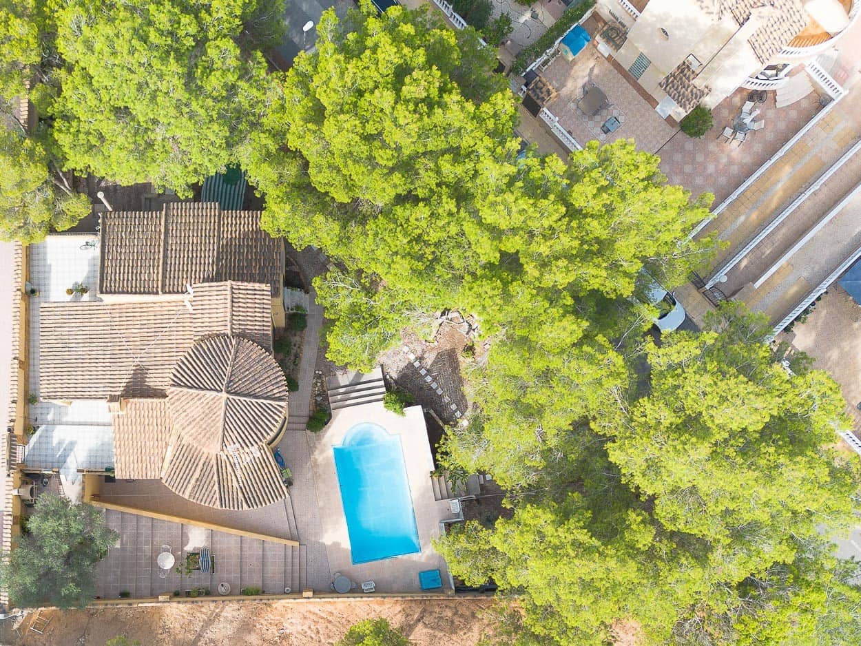 6 quarto Moradia para venda em Villamartin com piscina garagem - 450 000 € (Ref: 9463785)