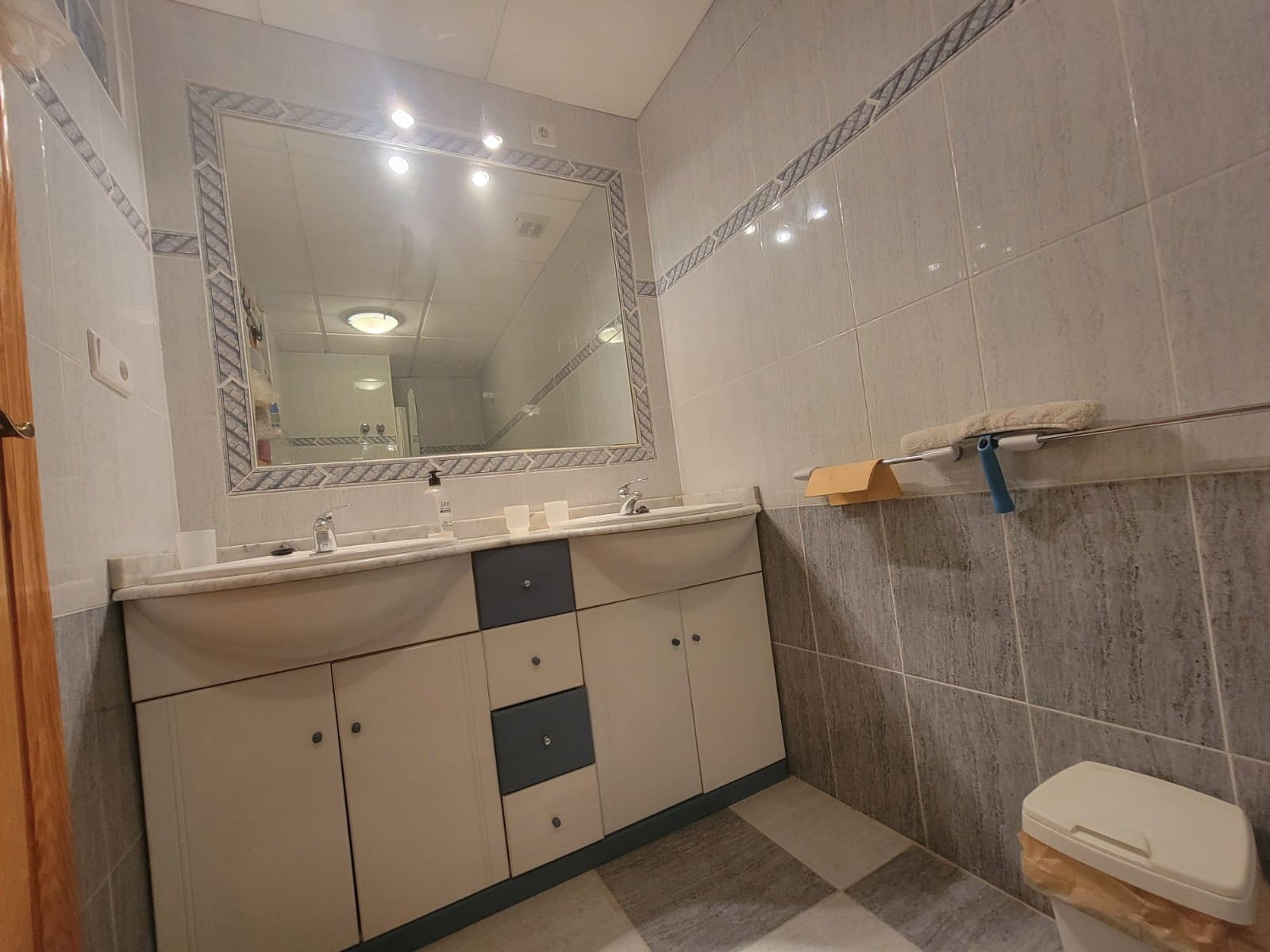 3 bedroom Townhouse for sale in Playa Flamenca with pool garage - € 189,260 (Ref: 9463787)