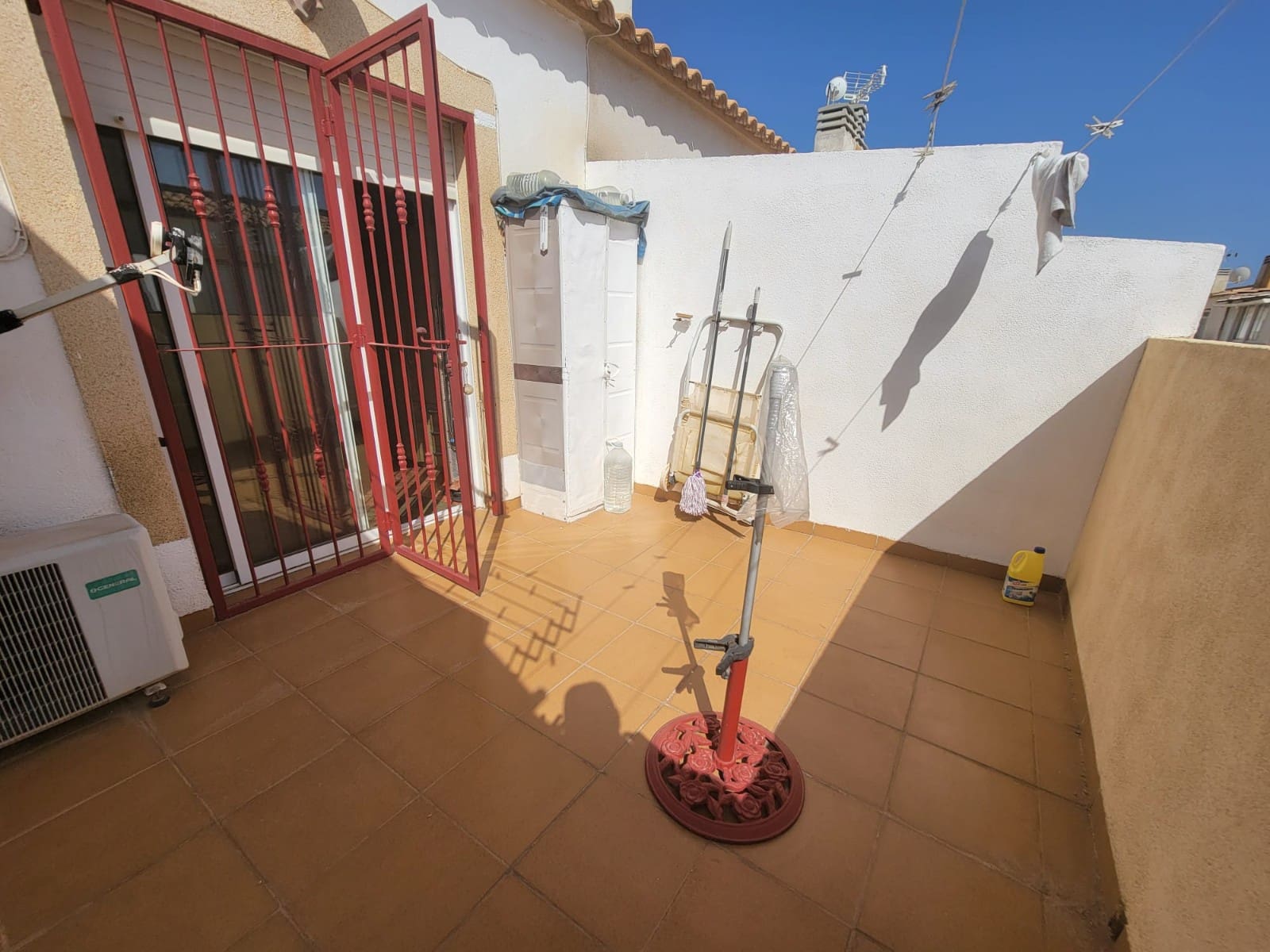 3 bedroom Townhouse for sale in Playa Flamenca with pool garage - € 189,260 (Ref: 9463787)