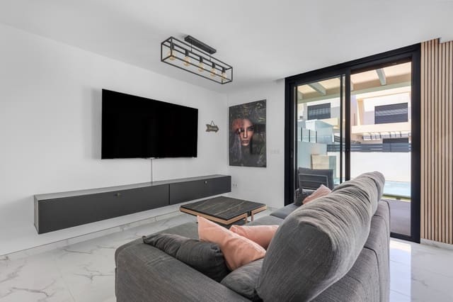 3 Zimmer Villa zu verkaufen in Los Montesinos mit Pool Garage - 399.000 € (Ref: 9463789)