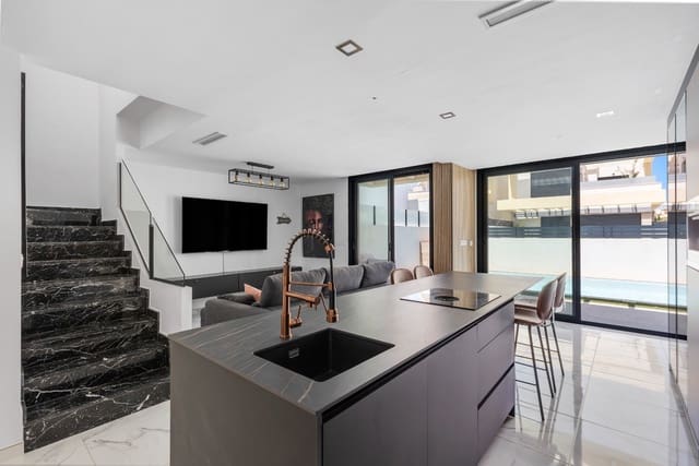 3 Zimmer Villa zu verkaufen in Los Montesinos mit Pool Garage - 399.000 € (Ref: 9463789)