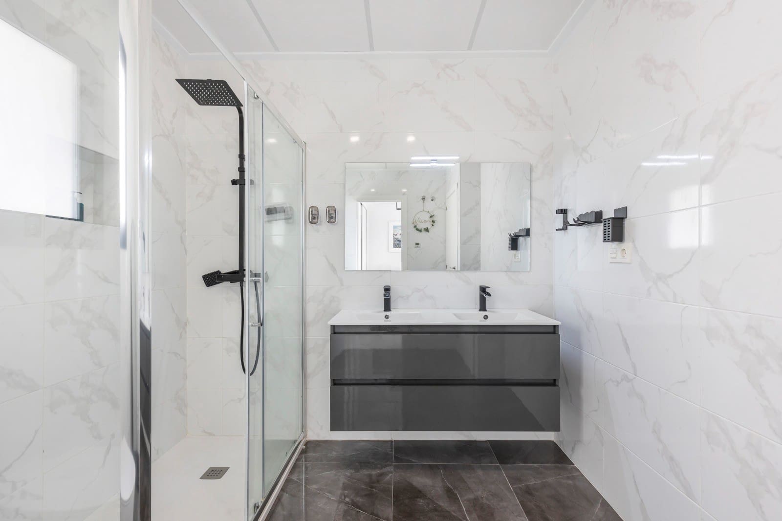 3 slaapkamer Villa te koop in Los Montesinos met zwembad garage - € 399.000 (Ref: 9463789)