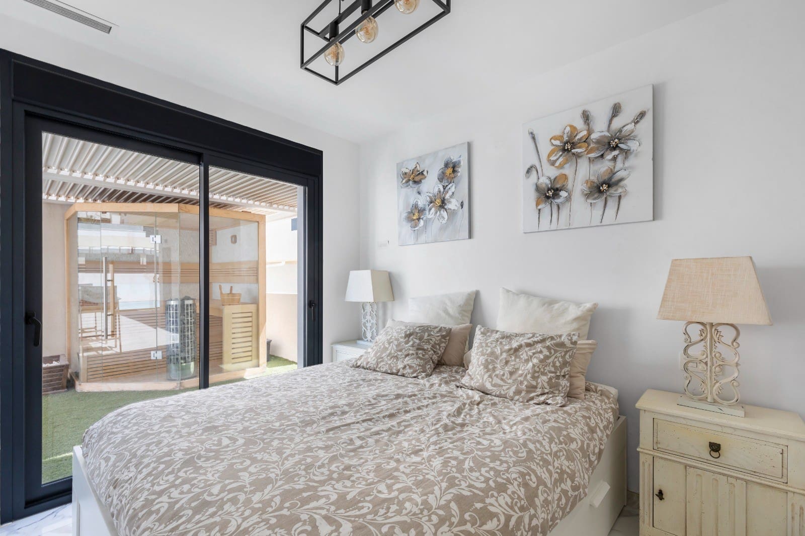 3 slaapkamer Villa te koop in Los Montesinos met zwembad garage - € 399.000 (Ref: 9463789)