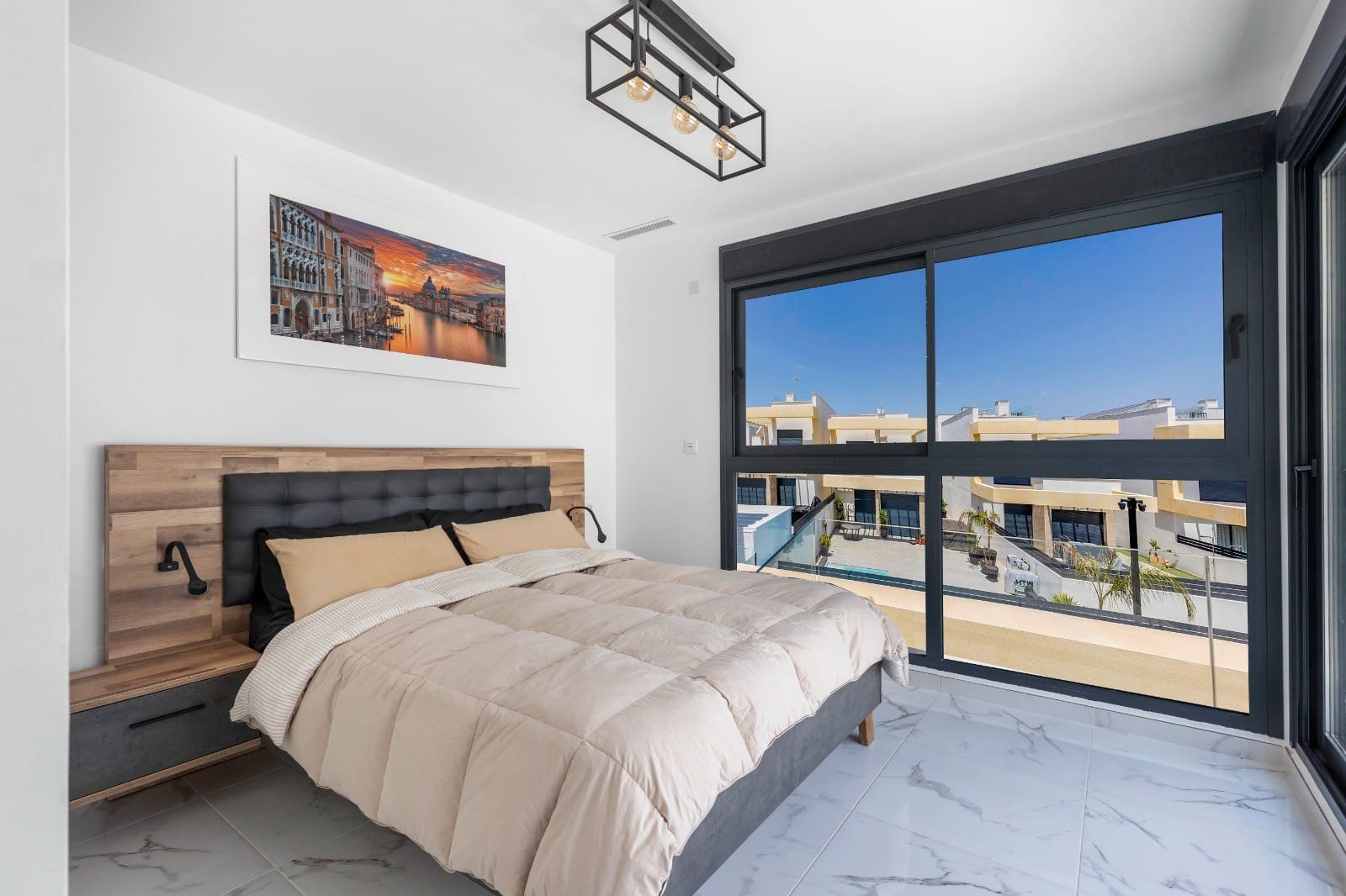 3 slaapkamer Villa te koop in Los Montesinos met zwembad garage - € 399.000 (Ref: 9463789)