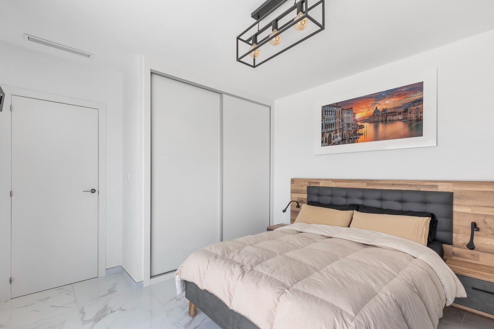 3 slaapkamer Villa te koop in Los Montesinos met zwembad garage - € 399.000 (Ref: 9463789)