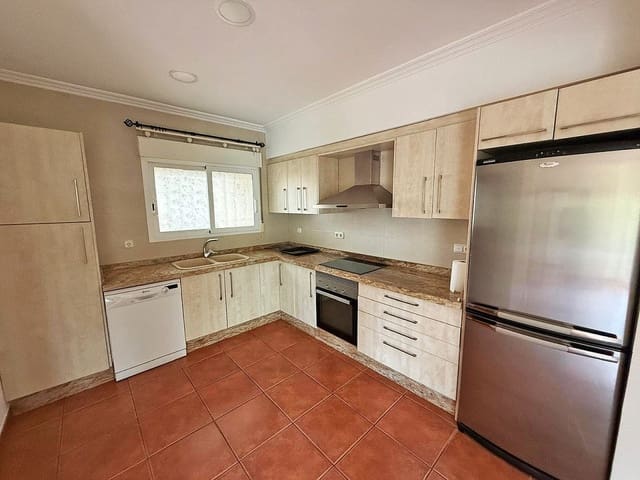 7 camera da letto Villa in vendita in Elda con piscina - 399.995 € (Rif: 9463792)