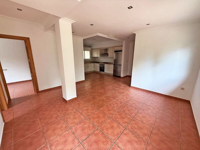 7 camera da letto Villa in vendita in Elda con piscina - 399.995 € (Rif: 9463792)